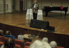 Выступление коллектива &laquo;Родник радости&raquo;.